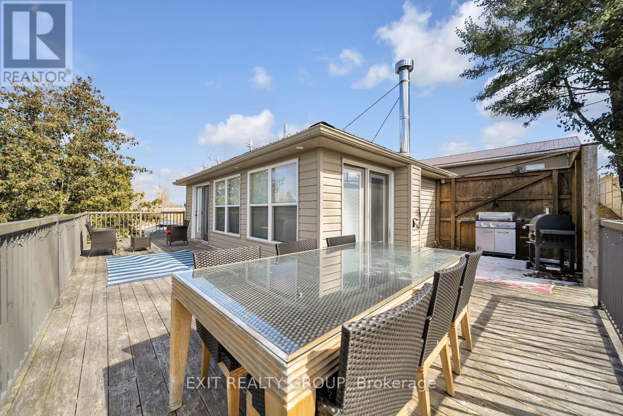 1531 Foxboro Stirling Road, Quinte West, Ontario  K0K 3E0 - Photo 46 - X12430675