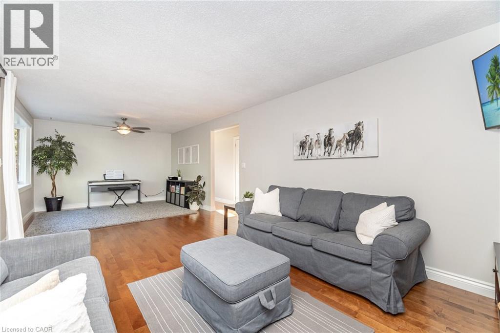 33 Morton Avenue, Dundas, Ontario  L9H 6W6 - Photo 34 - 40778772