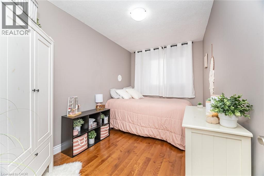 33 Morton Avenue, Dundas, Ontario  L9H 6W6 - Photo 36 - 40778772