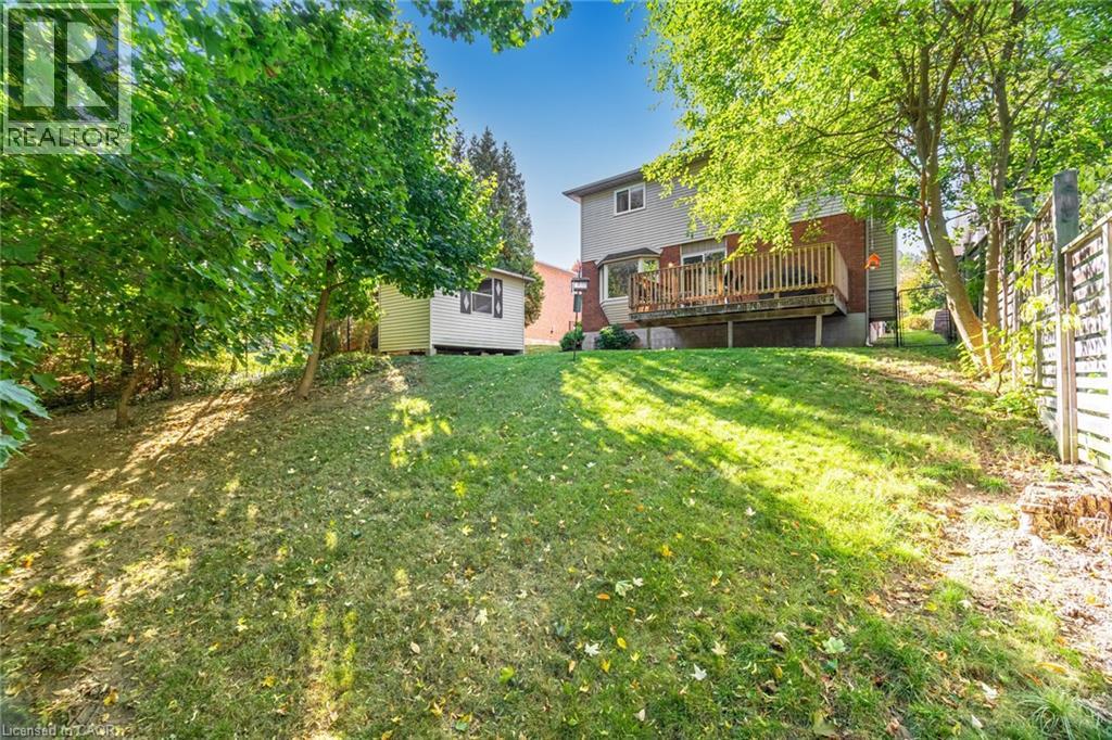 33 Morton Avenue, Dundas, Ontario  L9H 6W6 - Photo 46 - 40778772