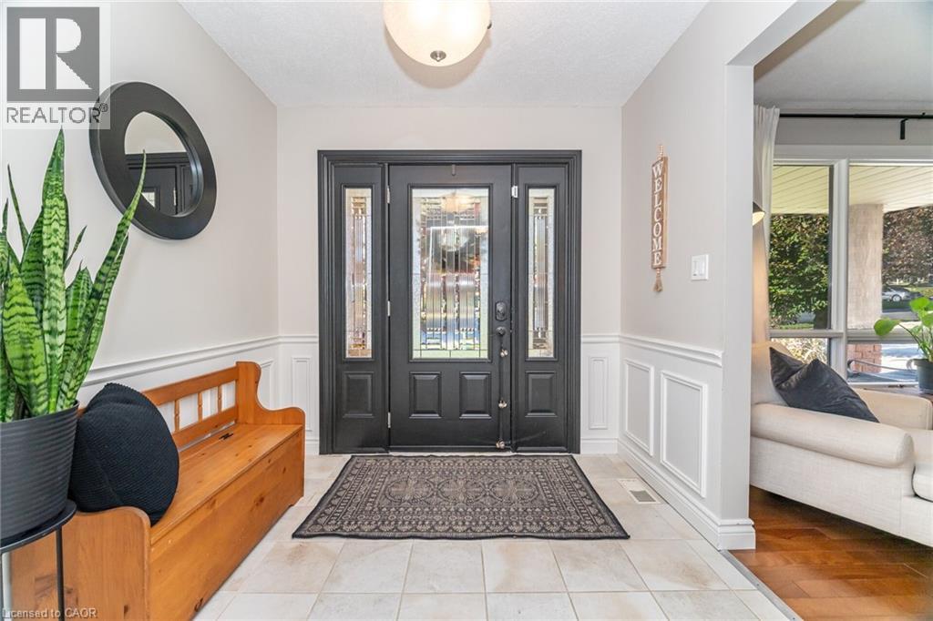 33 Morton Avenue, Dundas, Ontario  L9H 6W6 - Photo 8 - 40778772