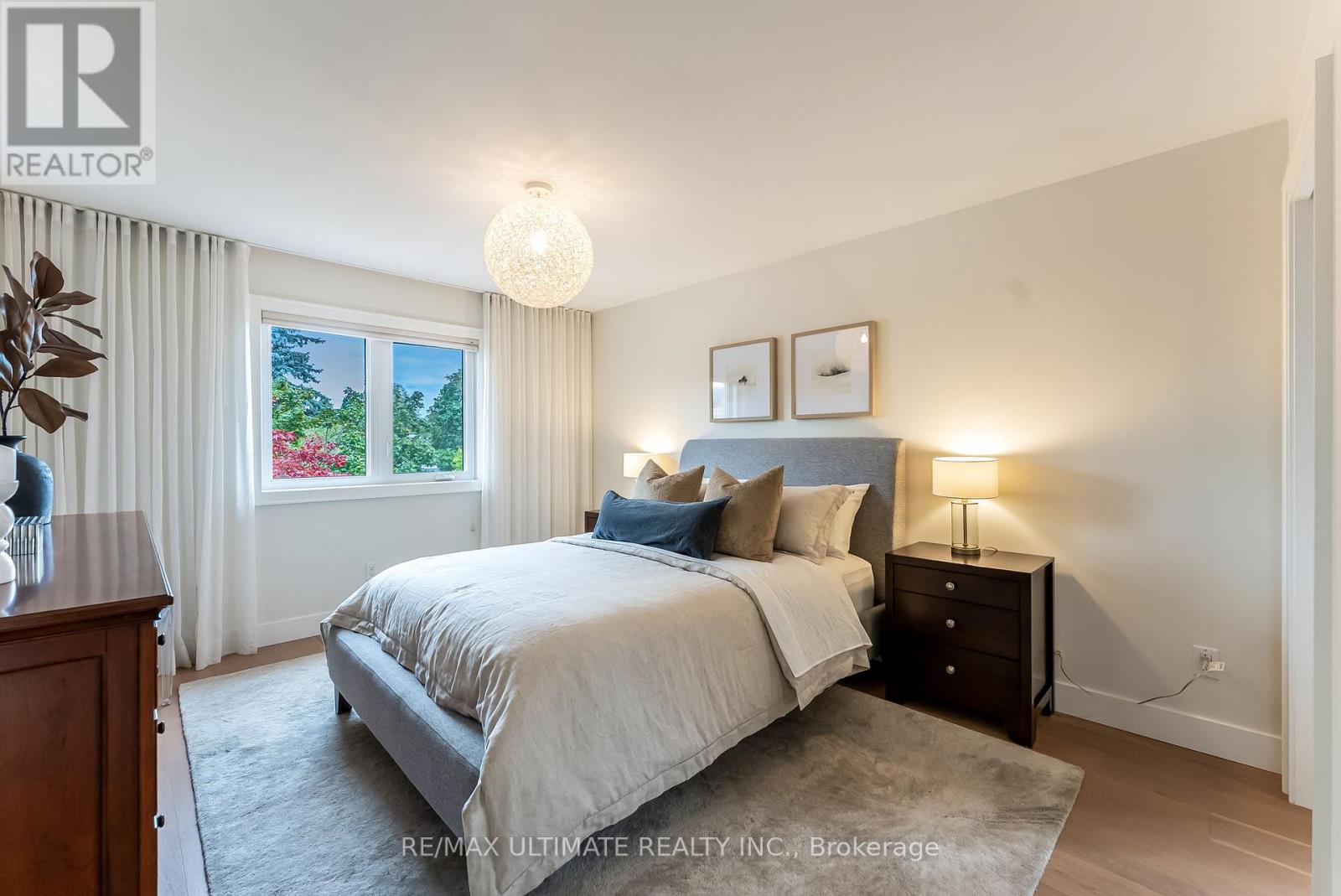 4157 Marblethorne Court, Mississauga, Ontario  L4W 2H9 - Photo 27 - W12463995