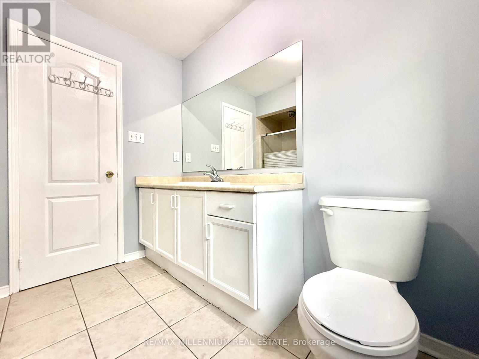 163 Willow Park Dr Drive, Brampton, Ontario  L6R 2N1 - Photo 31 - W12464002