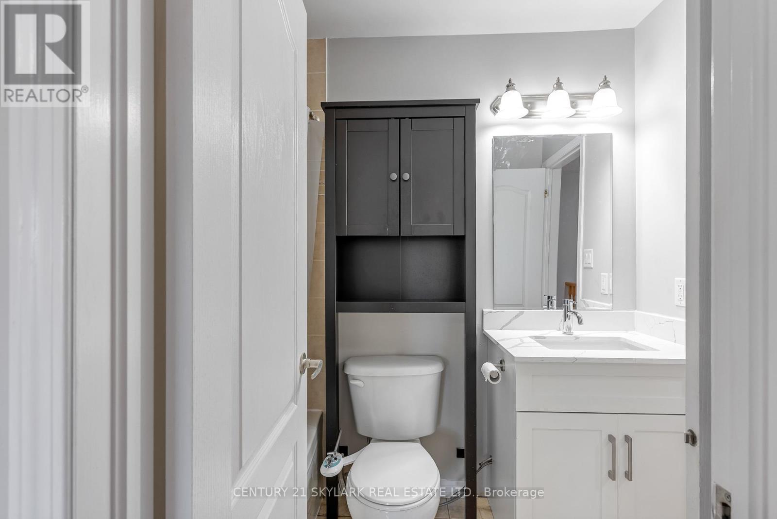 920 Deverell Place, Milton, Ontario  L9T 0M2 - Photo 19 - W12464054