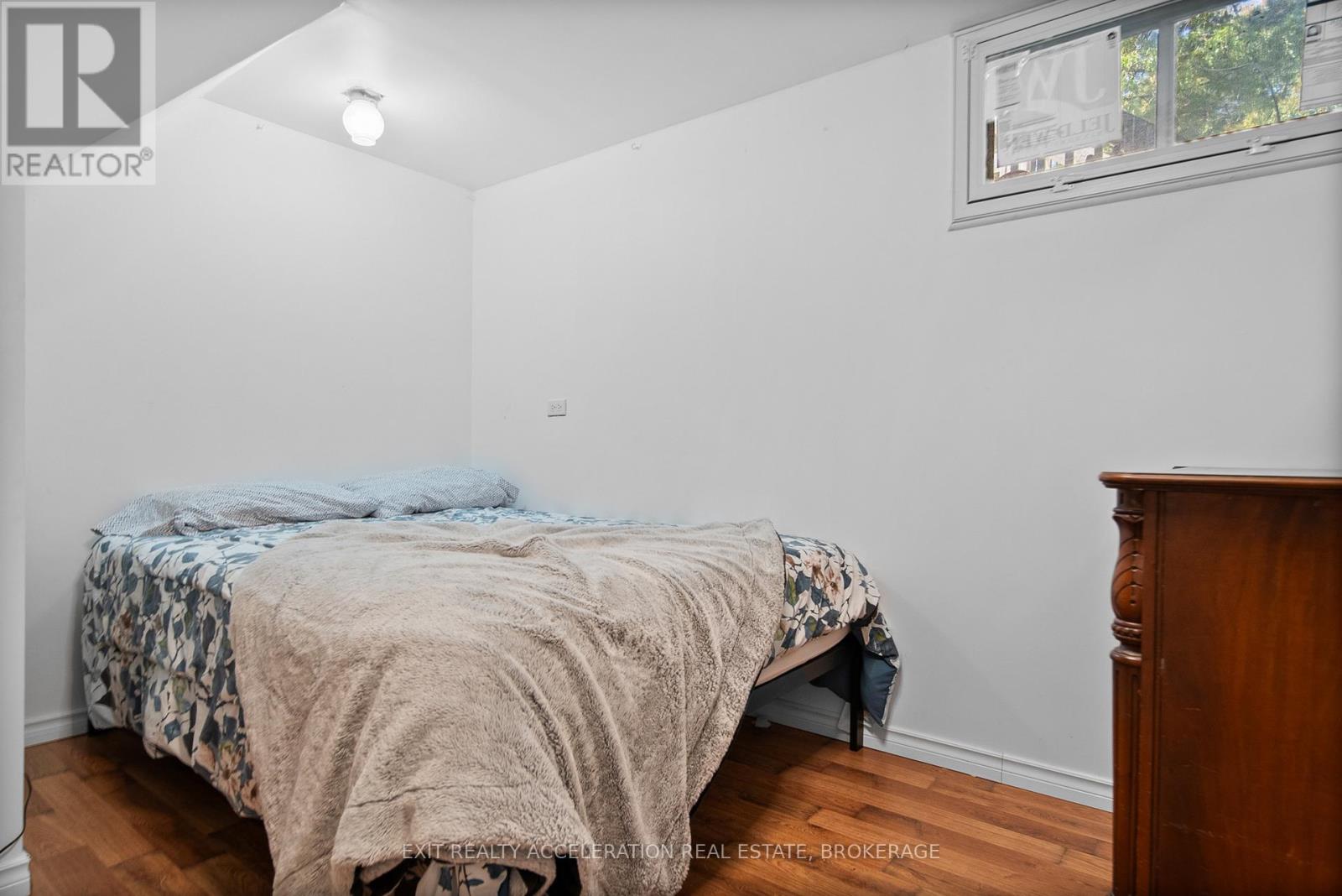 17 Sunset Crescent, Greater Napanee, Ontario  K7R 2G5 - Photo 35 - X12464127