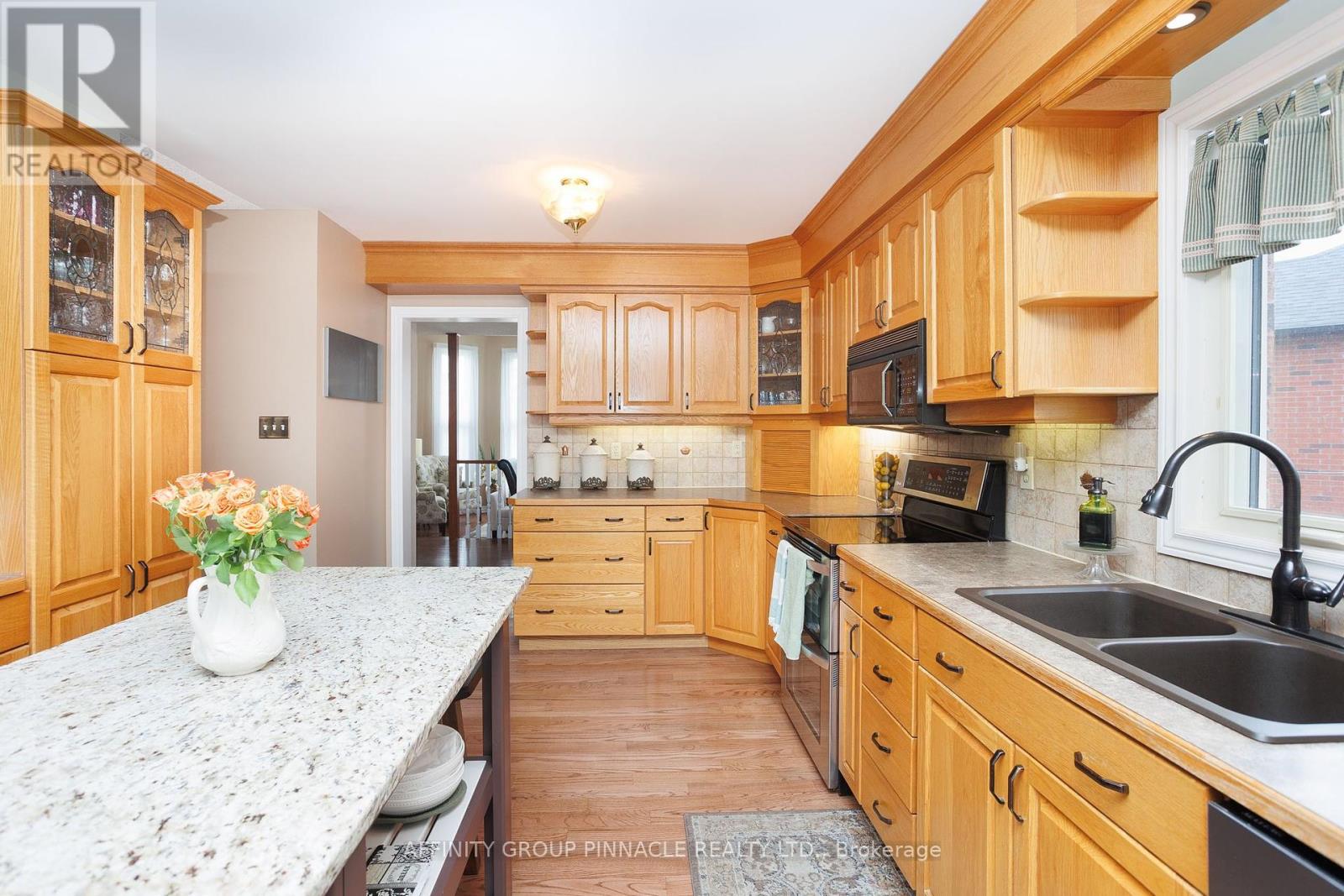 20 Olympia Court, Kawartha Lakes, Ontario  K9V 6C8 - Photo 13 - X12464076