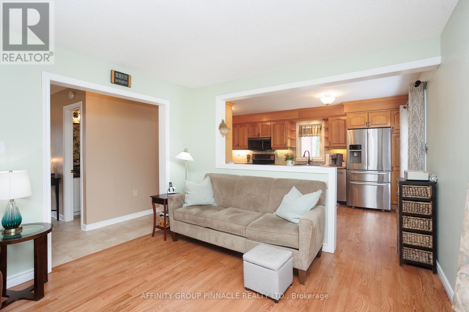 20 Olympia Court, Kawartha Lakes, Ontario  K9V 6C8 - Photo 17 - X12464076