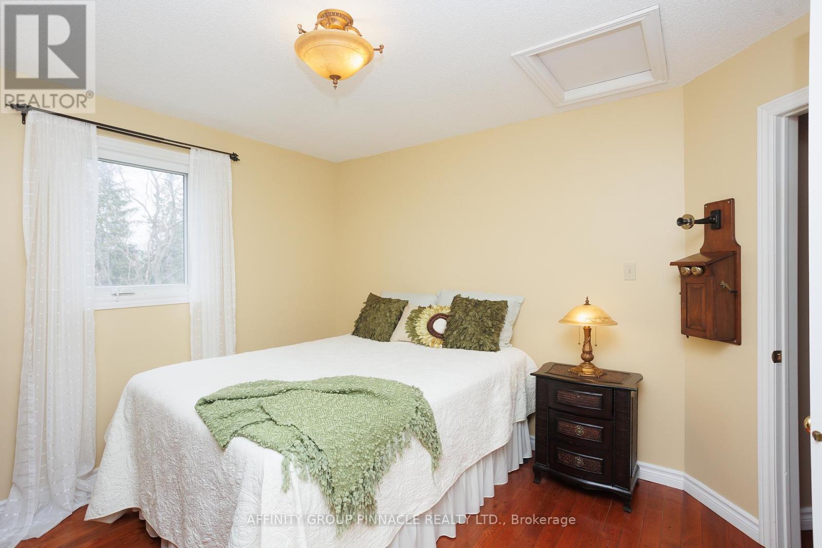 20 Olympia Court, Kawartha Lakes, Ontario  K9V 6C8 - Photo 28 - X12464076