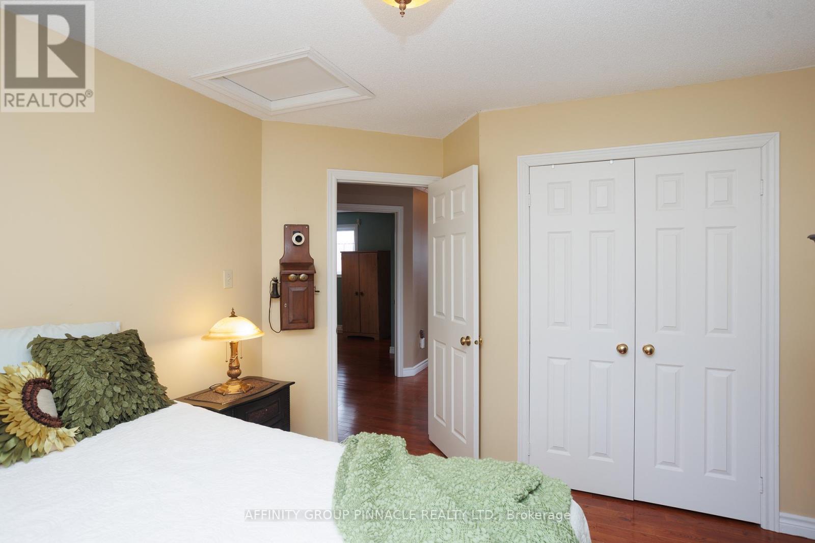 20 Olympia Court, Kawartha Lakes, Ontario  K9V 6C8 - Photo 30 - X12464076