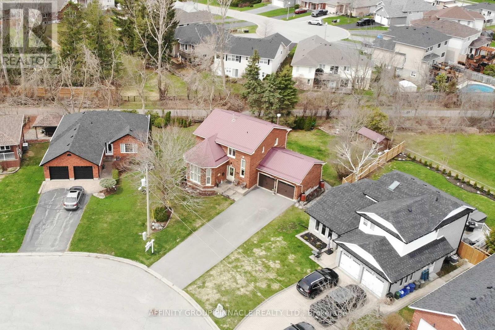 20 Olympia Court, Kawartha Lakes, Ontario  K9V 6C8 - Photo 43 - X12464076