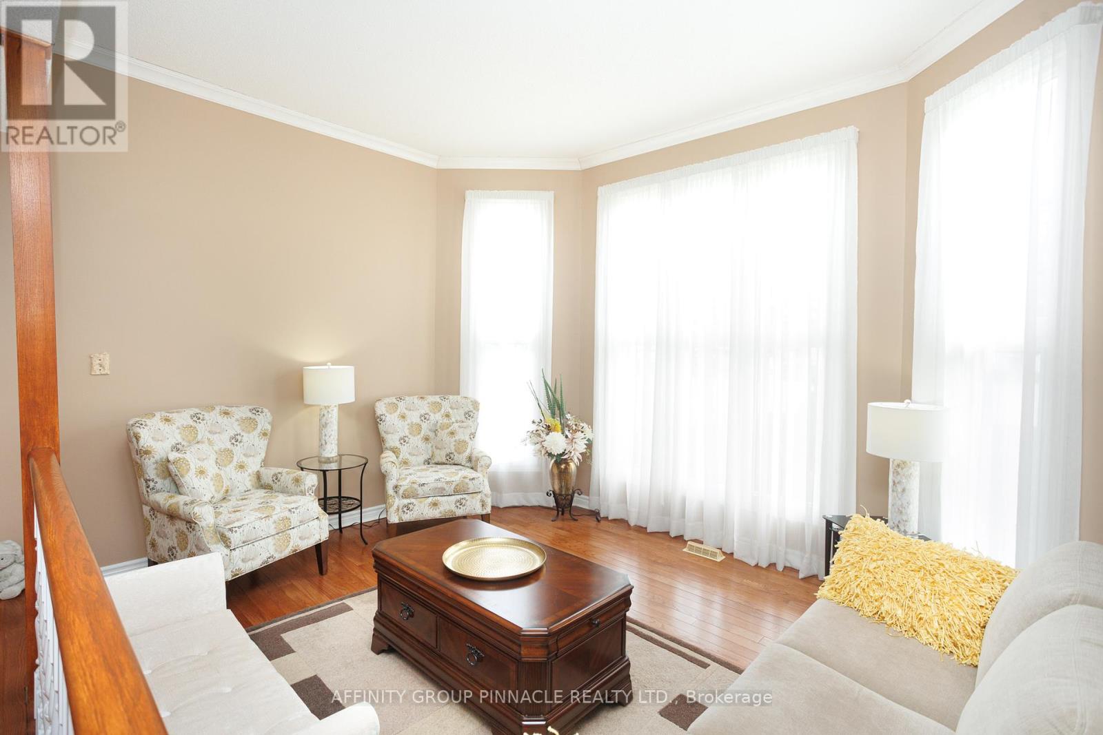 20 Olympia Court, Kawartha Lakes, Ontario  K9V 6C8 - Photo 7 - X12464076