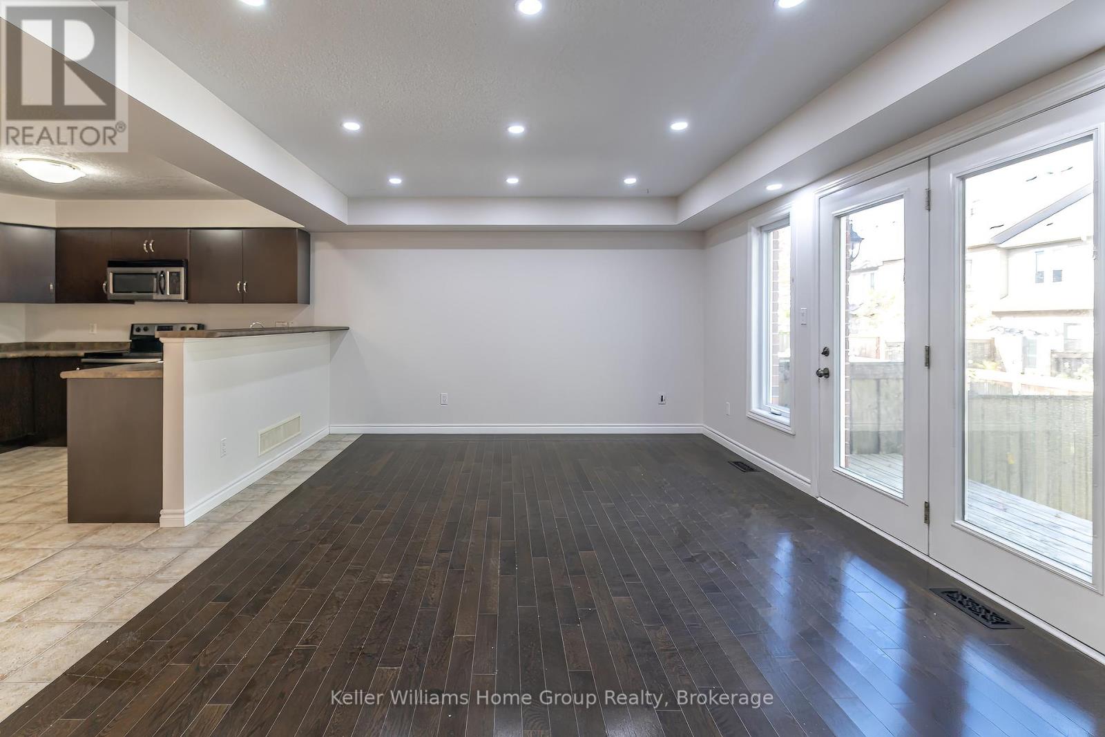 35 Amsterdam Cres, Guelph (Pineridge/westminster Woods), Ontario  N1L 0G2 - Photo 24 - X12464144