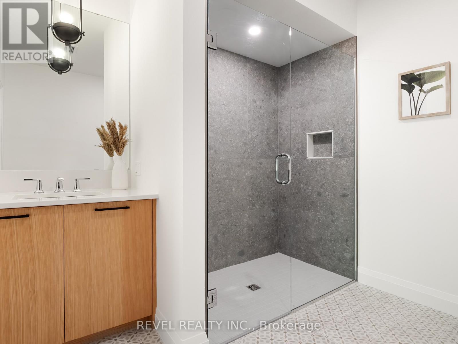 92 Elgin Street, Zorra, Ontario  N0J 1J0 - Photo 9 - X12420068