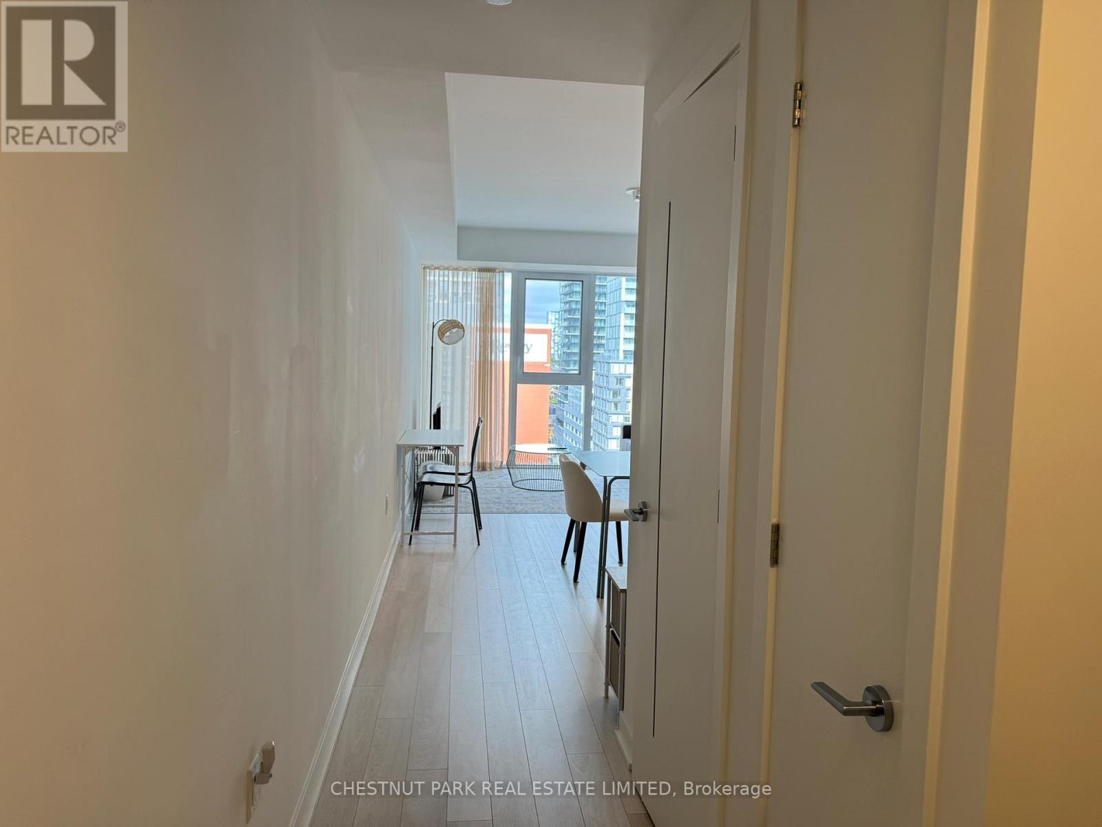 1202 - 357 King Street W, Toronto (Waterfront Communities), Ontario  M5V 1K1 - Photo 5 - C12453652