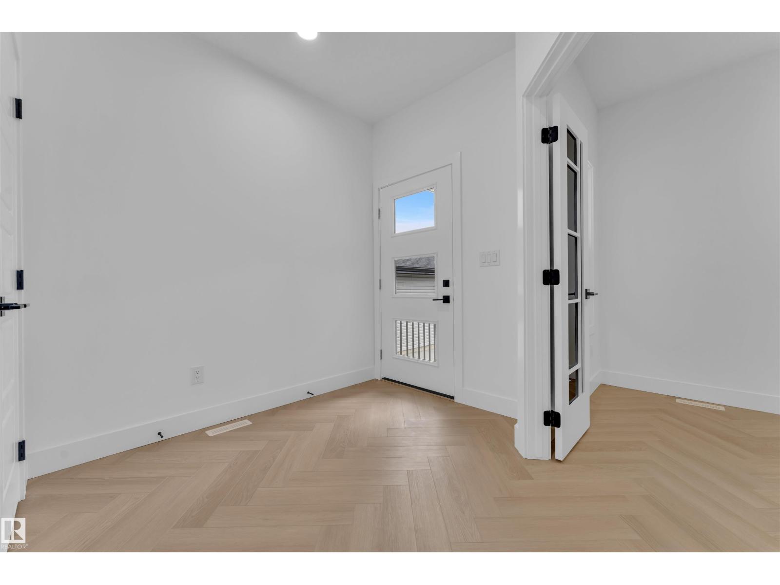 12 Dalquist Ba, Leduc, Alberta  T9E 1N7 - Photo 2 - E4462189