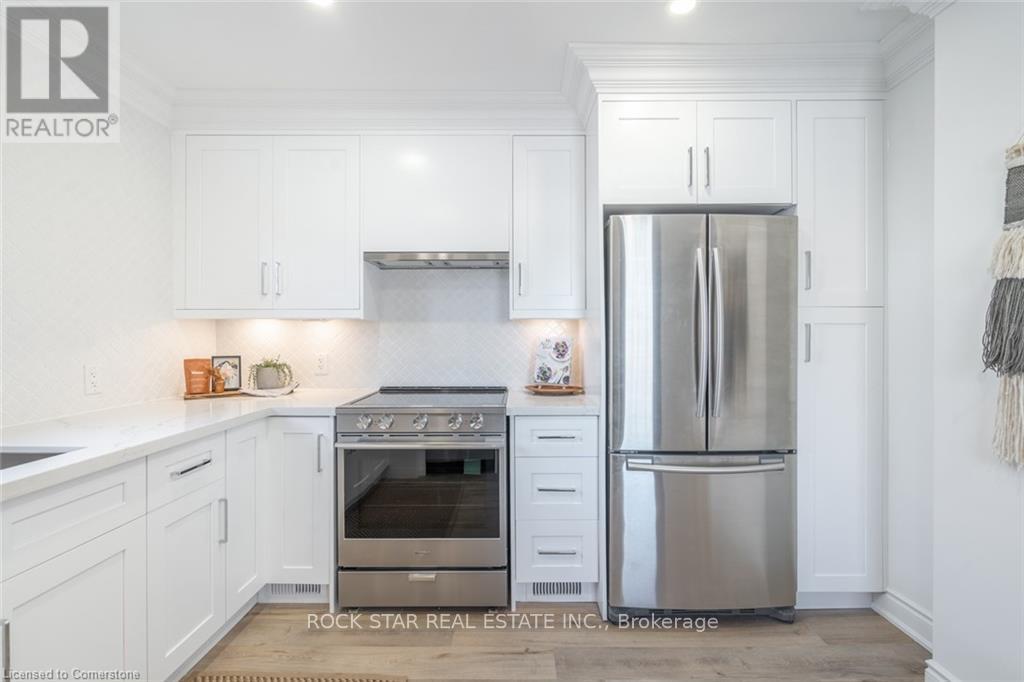 1 Edward Street, Hamilton, Ontario  L8L 2V2 - Photo 11 - X12464038
