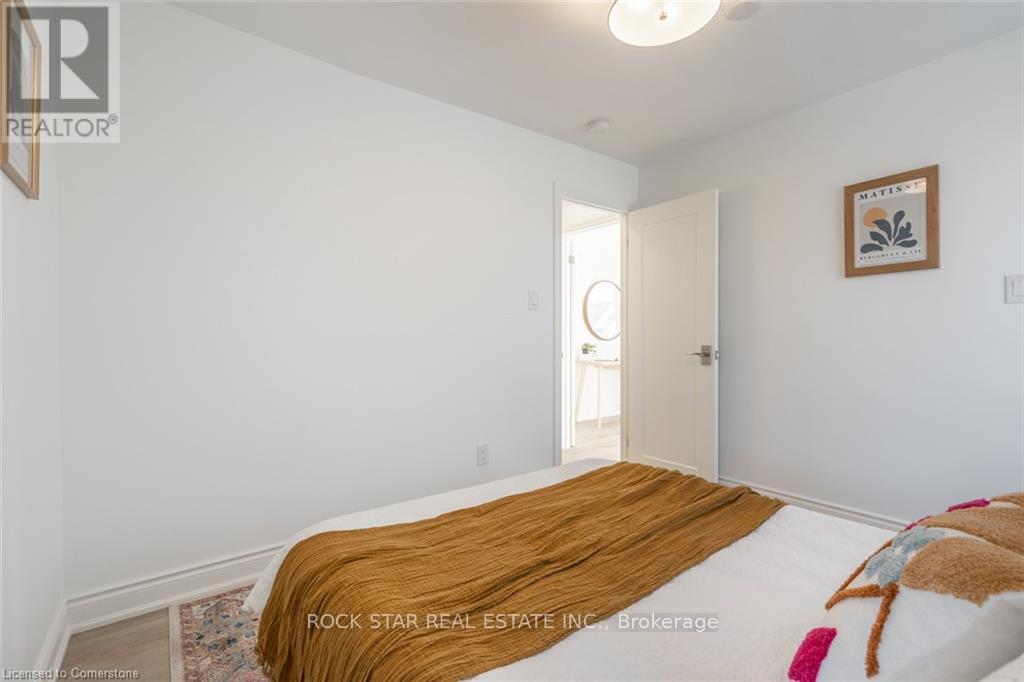 1 Edward Street, Hamilton, Ontario  L8L 2V2 - Photo 19 - X12464038