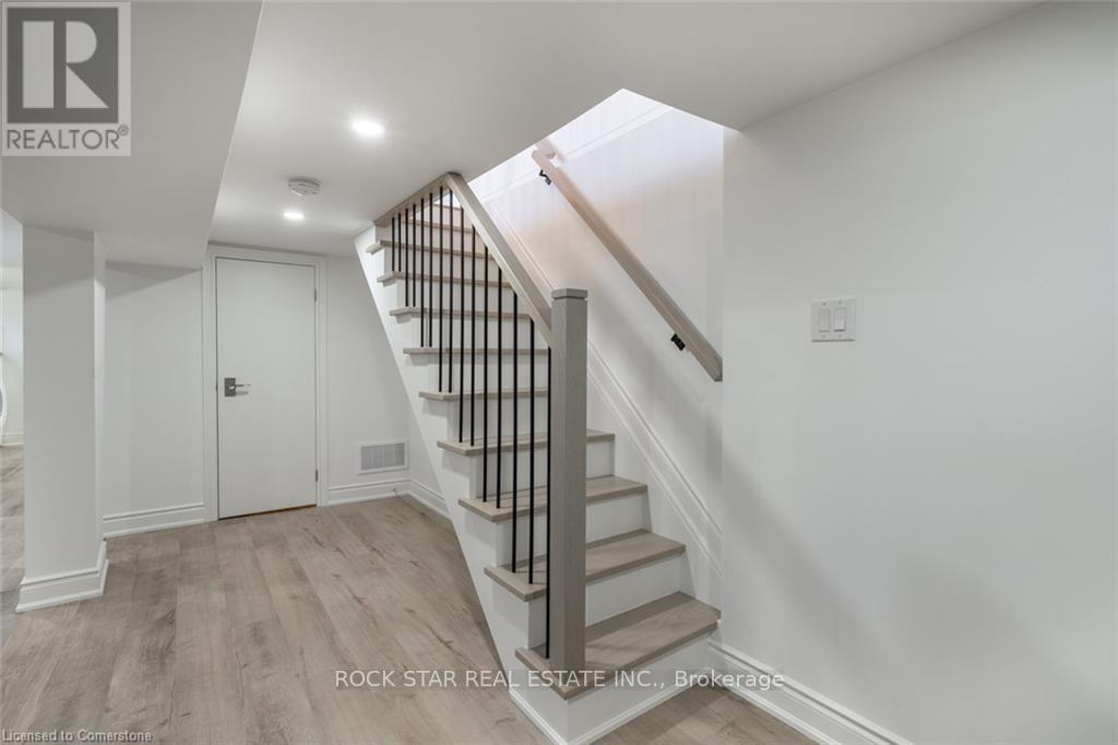 1 Edward Street, Hamilton, Ontario  L8L 2V2 - Photo 22 - X12464038