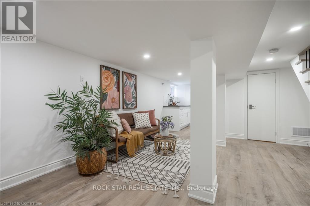 1 Edward Street, Hamilton, Ontario  L8L 2V2 - Photo 23 - X12464038