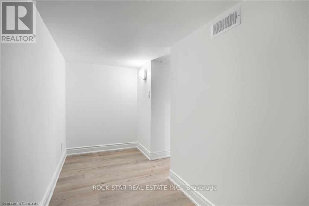 1 Edward Street, Hamilton, Ontario  L8L 2V2 - Photo 25 - X12464038