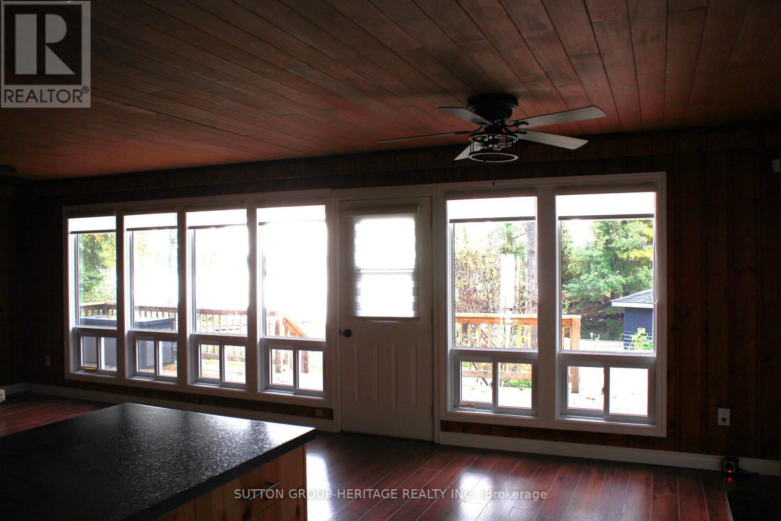 45 Lakewood Crescent, Kawartha Lakes, Ontario  K0M 1A0 - Photo 9 - X12464040