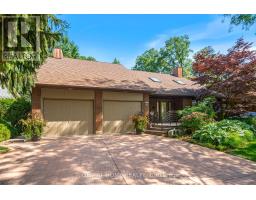 13 OAK DRIVE, Niagara-on-the-Lake, Ontario