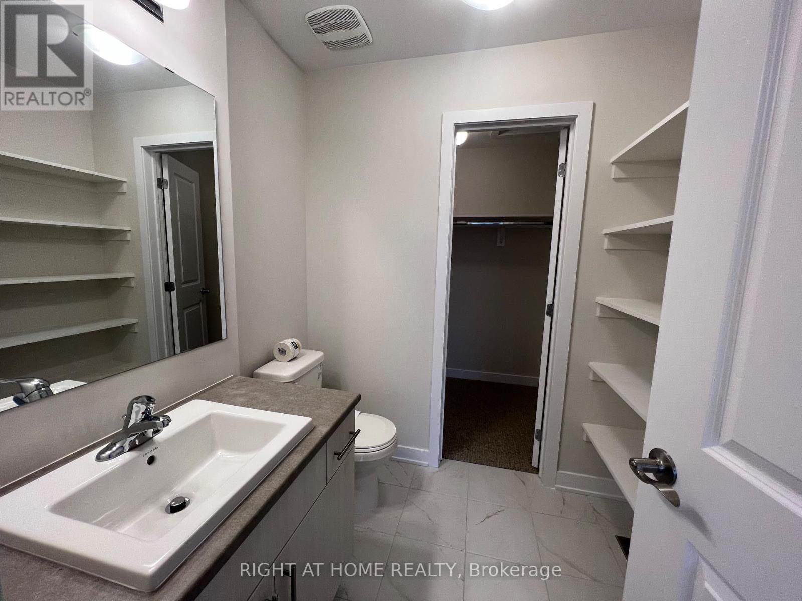 204 Tussock Private, Ottawa, Ontario  K1S 0M8 - Photo 20 - X12464167
