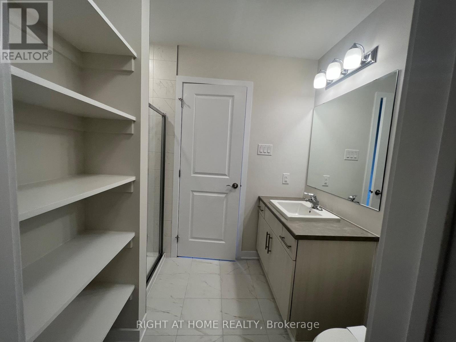 204 Tussock Private, Ottawa, Ontario  K1S 0M8 - Photo 22 - X12464167