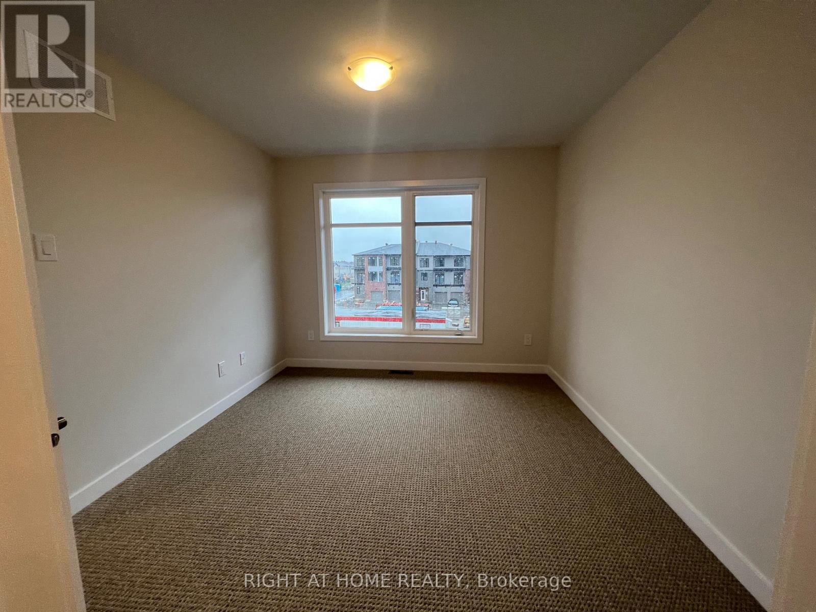 204 Tussock Private, Ottawa, Ontario  K1S 0M8 - Photo 28 - X12464167