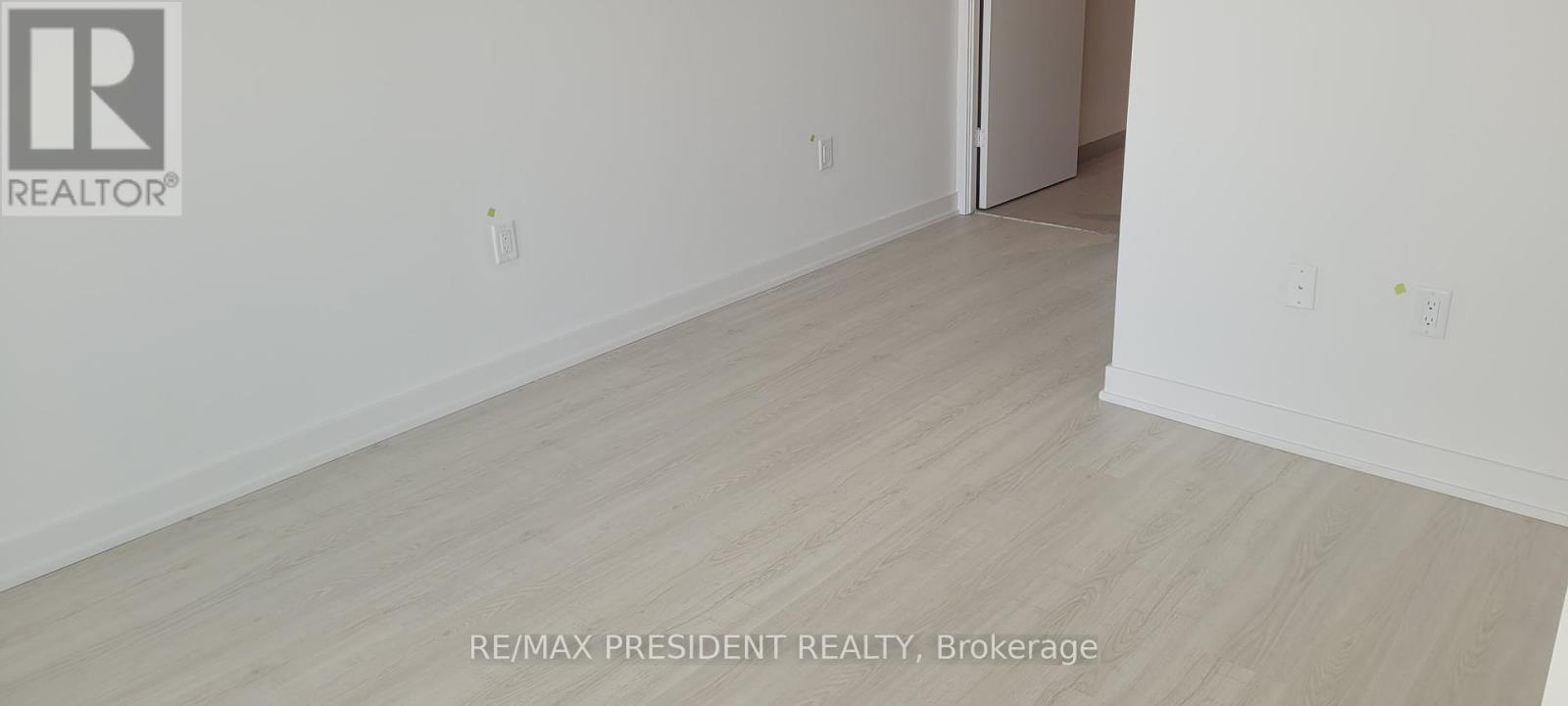 5310 - 3883 Quartz Road E, Mississauga, Ontario  L5B 0M4 - Photo 2 - W12462786