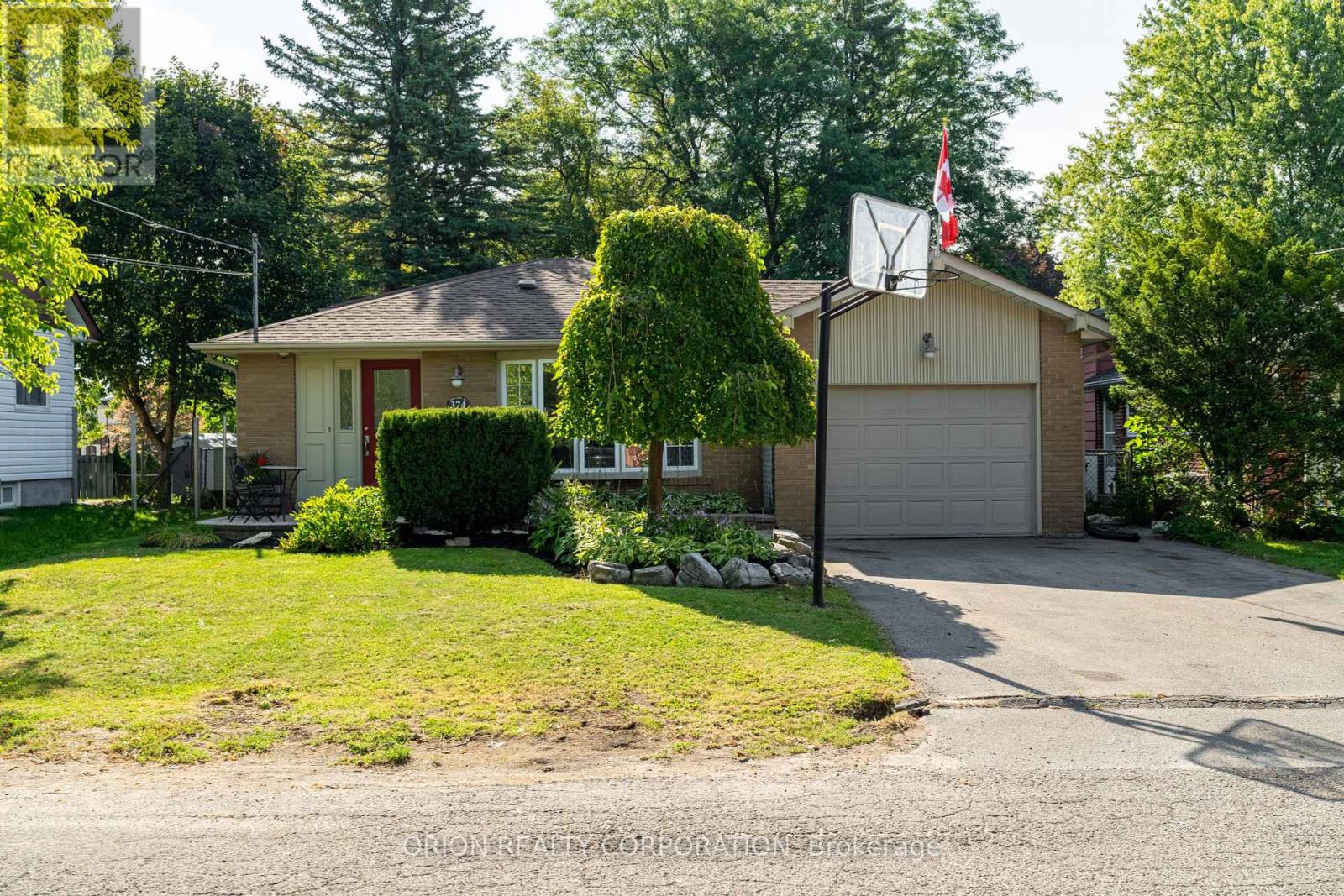 374 BOYER STREET, Whitchurch-Stouffville, Ontario