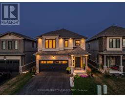 111 STARFIRE CRESCENT, Hamilton, Ontario