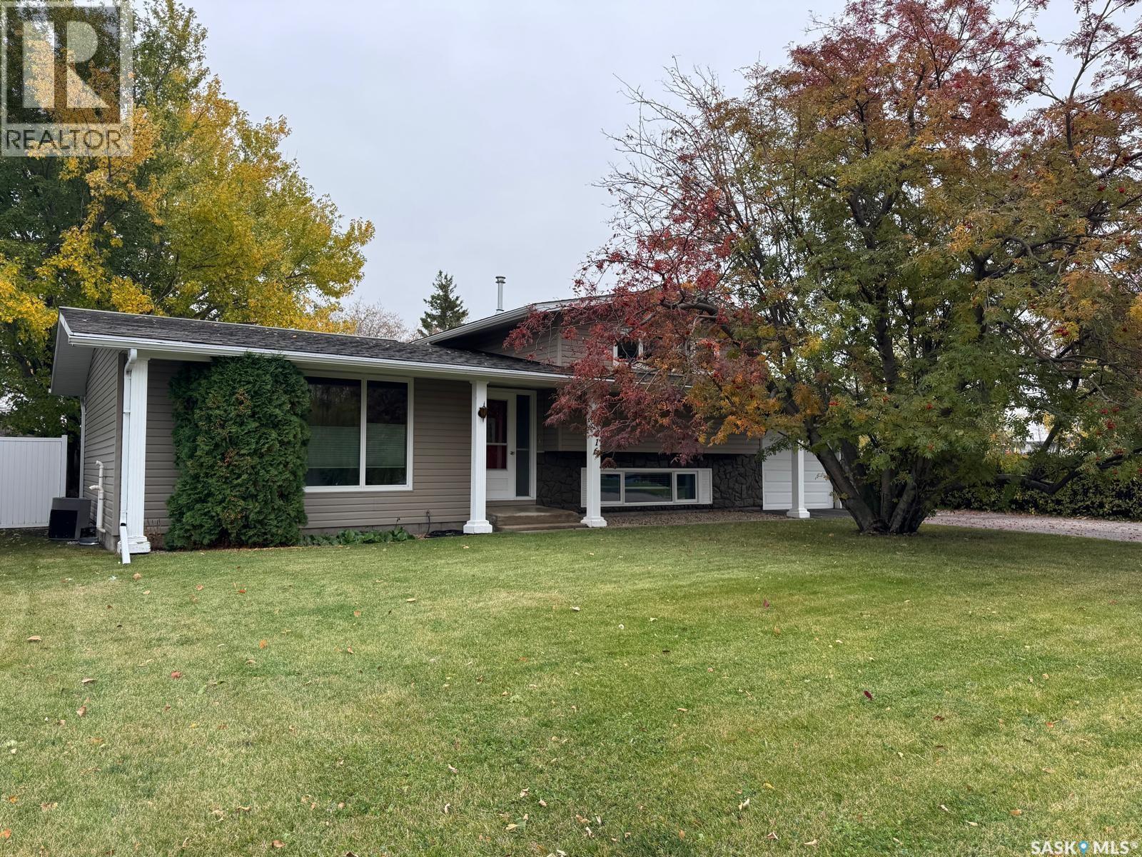 316 8th STREET E, Wynyard, Saskatchewan