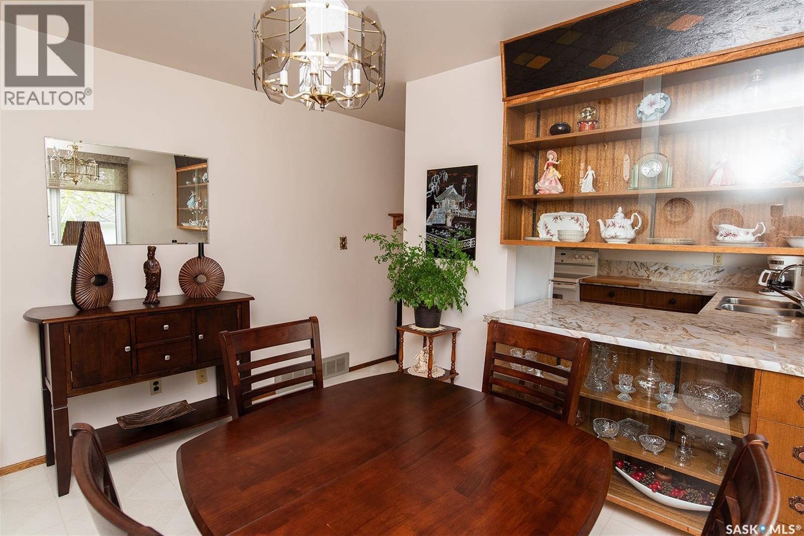 316 8th Street E, Wynyard, Saskatchewan  S0A 4T0 - Photo 10 - SK006698