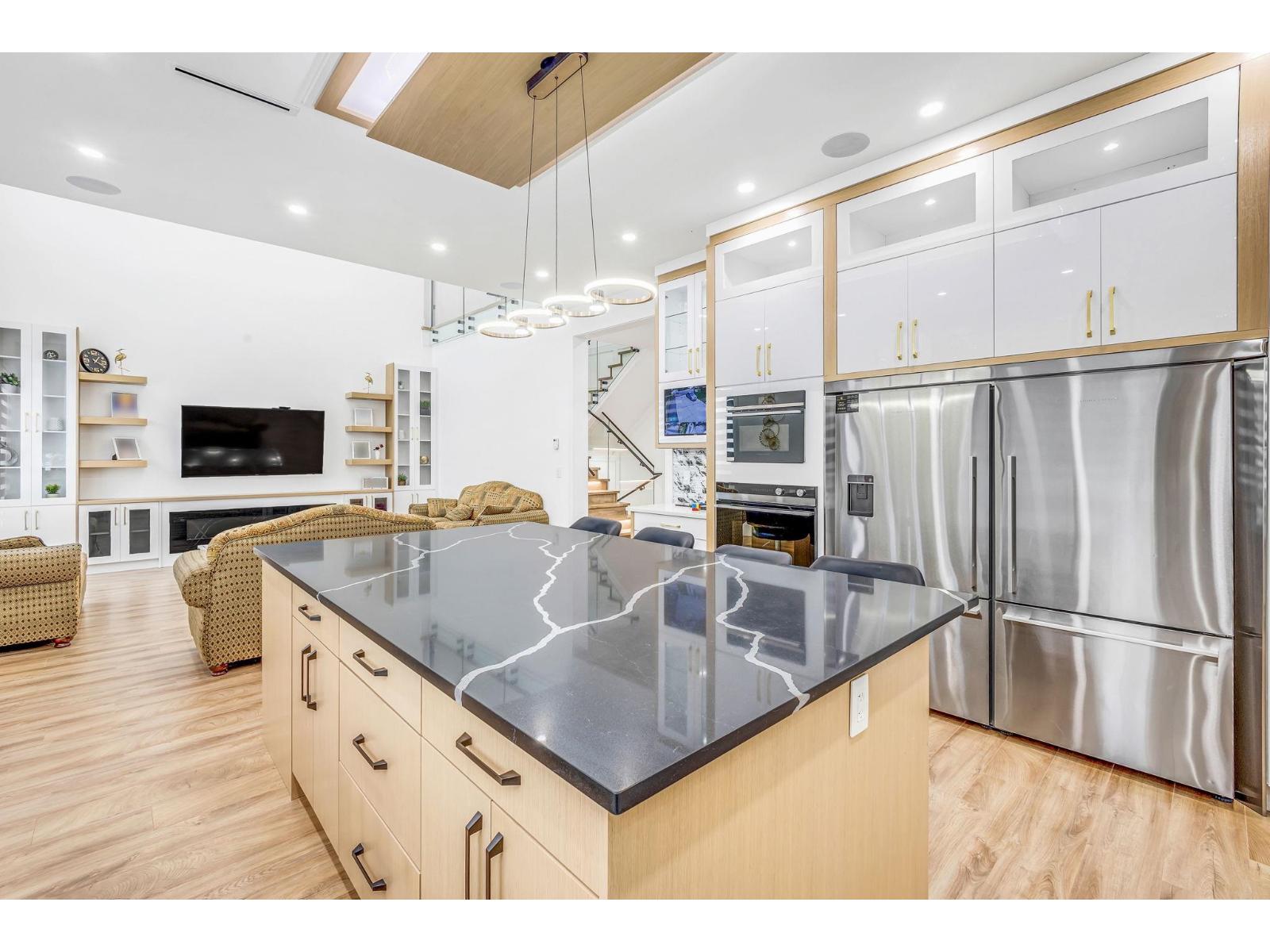 8958 139a Street, Surrey, British Columbia  V3V 7G5 - Photo 13 - R3051021