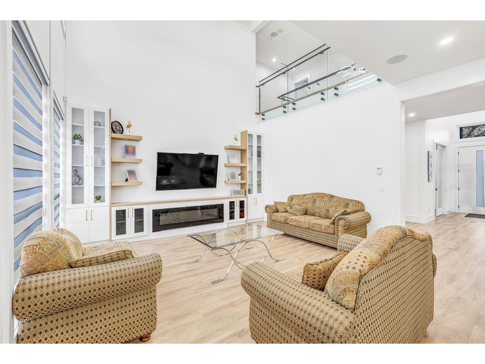 8958 139a Street, Surrey, British Columbia  V3V 7G5 - Photo 8 - R3051021