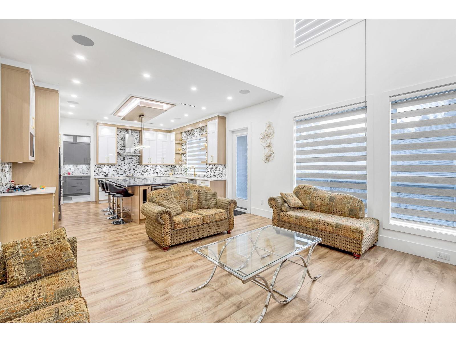 8958 139a Street, Surrey, British Columbia  V3V 7G5 - Photo 9 - R3051021