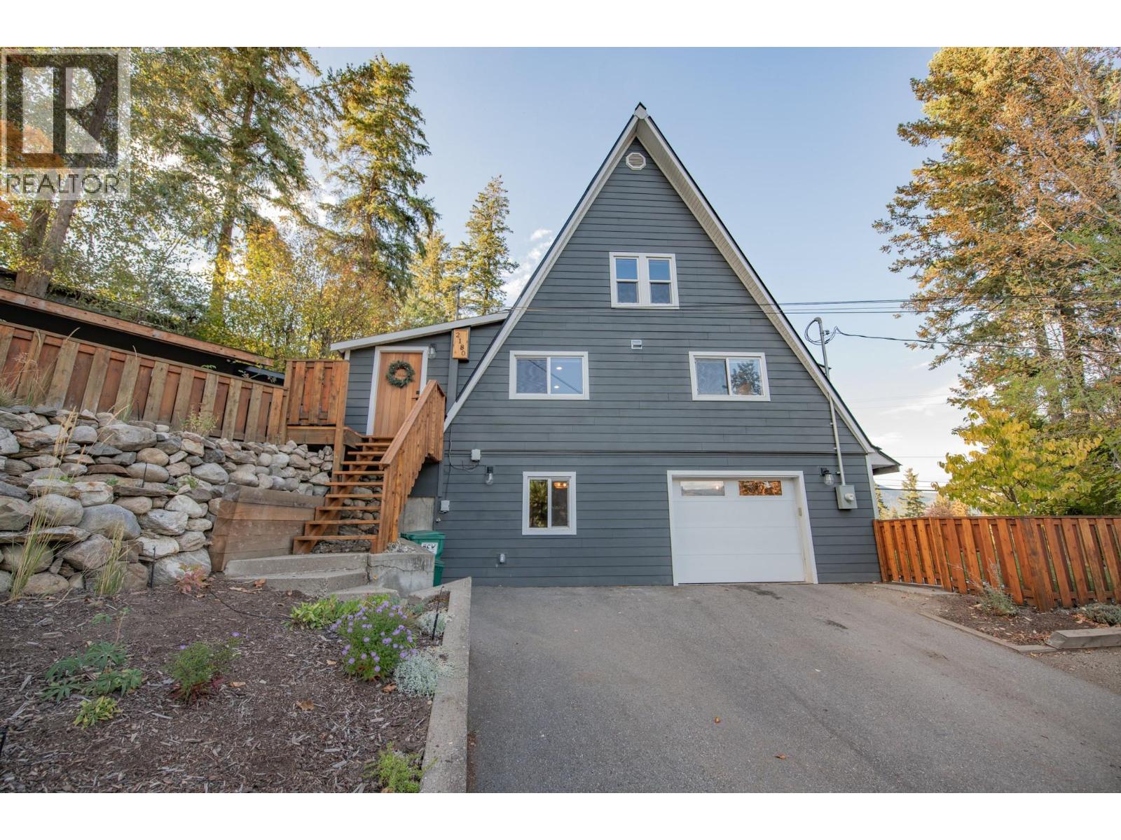 2180 Catt Avenue, Lumby, British Columbia