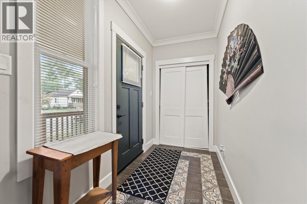 3222 Peter Street, Windsor, Ontario  N9C 1H5 - Photo 7 - 25026158