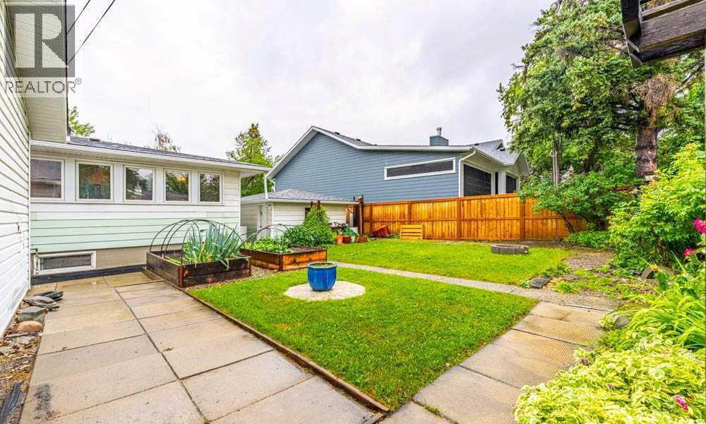 2211 Halifax Crescent Nw, Calgary, Alberta  T2M 4E1 - Photo 28 - A2242702