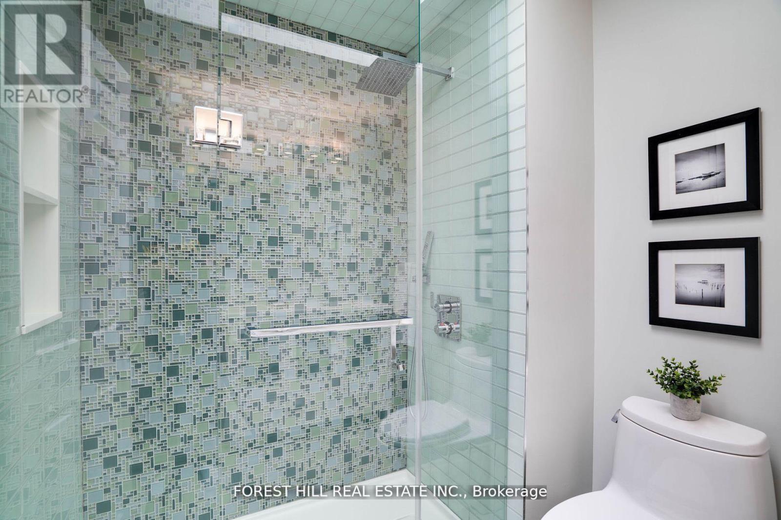 244 Waterloo Avenue, Toronto, Ontario  M3H 3Z4 - Photo 17 - C12464080