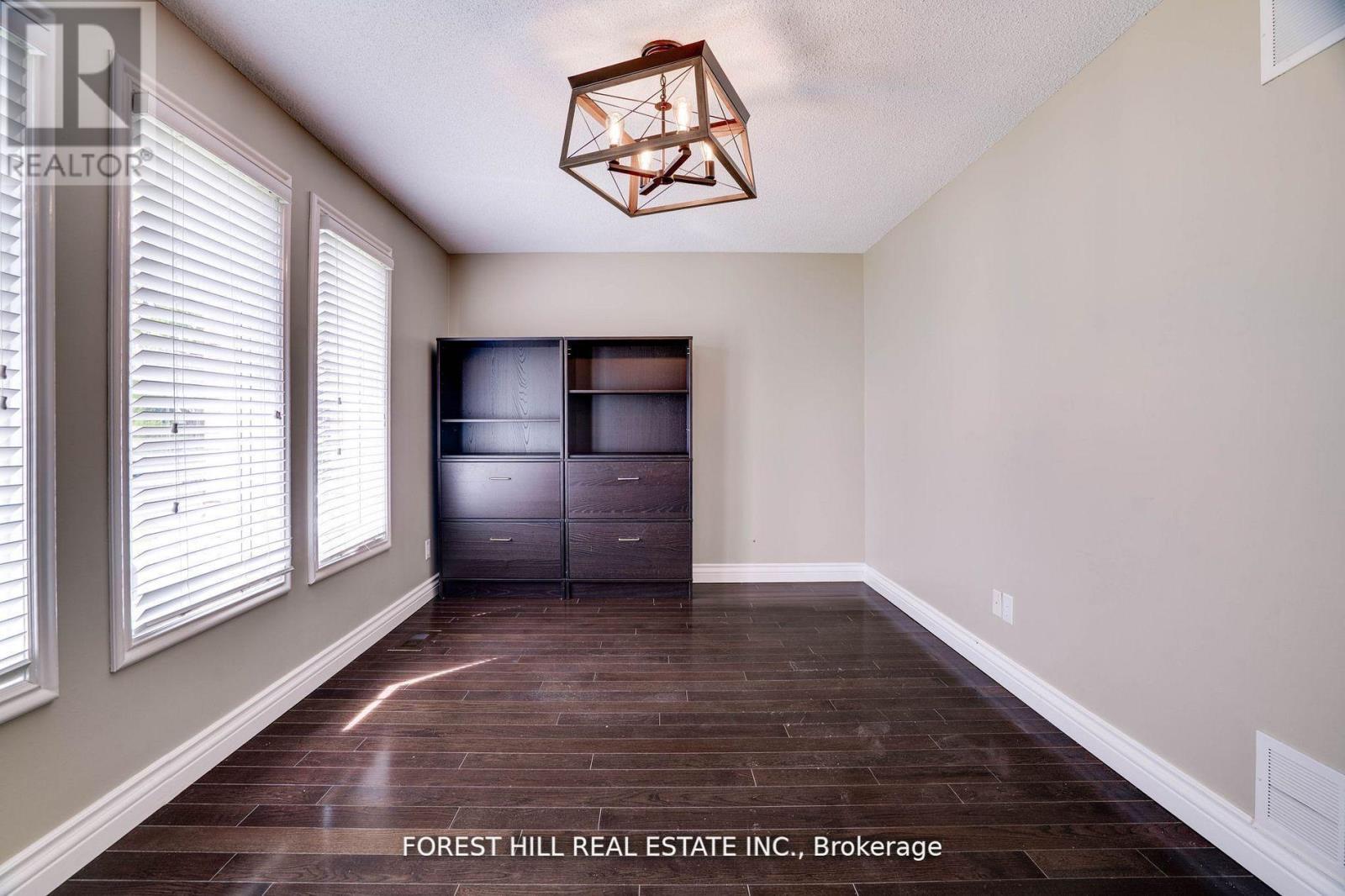 244 Waterloo Avenue, Toronto, Ontario  M3H 3Z4 - Photo 19 - C12464080