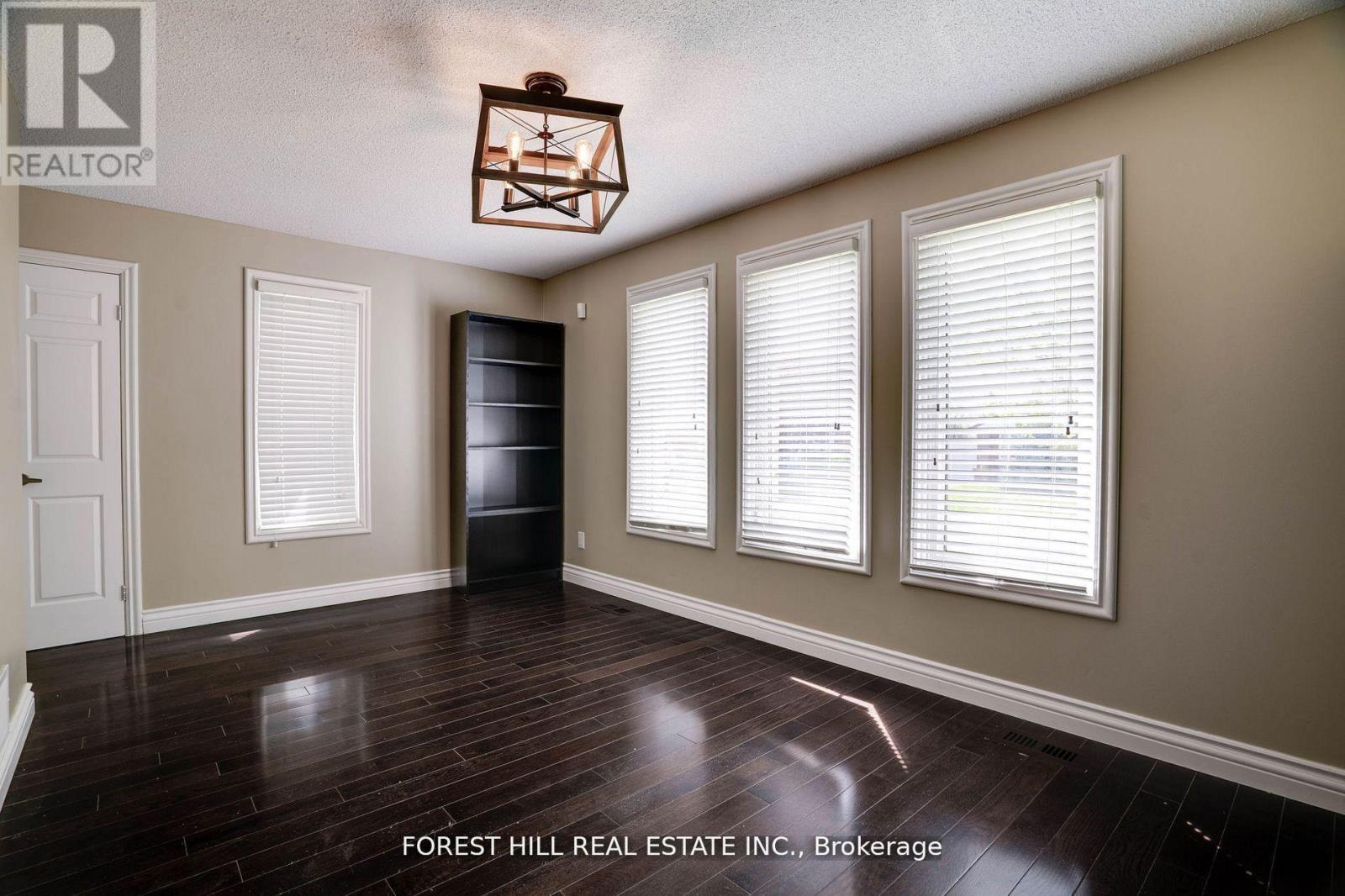 244 Waterloo Avenue, Toronto, Ontario  M3H 3Z4 - Photo 20 - C12464080