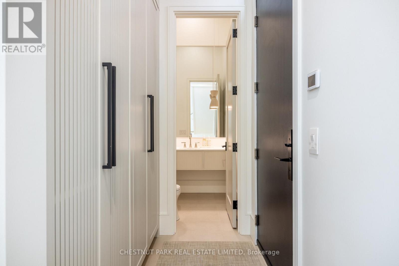 229 Sheldrake Boulevard, Toronto, Ontario  M4P 2B1 - Photo 14 - C12464107