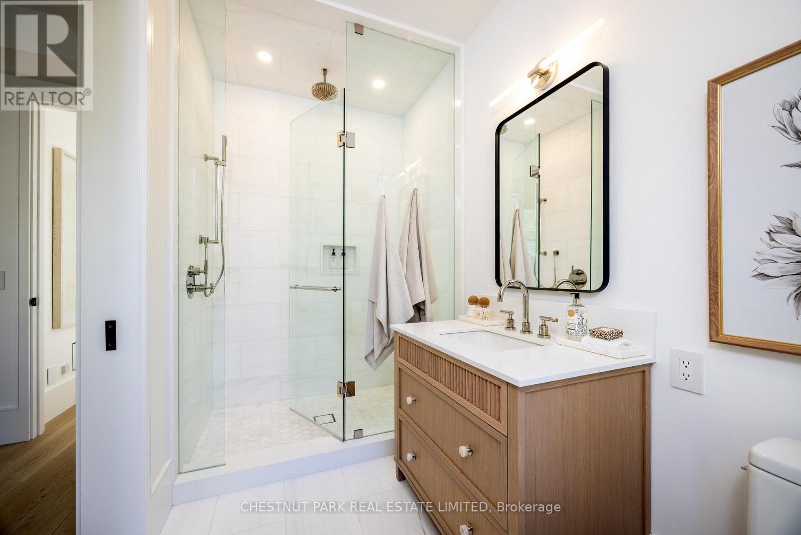 229 Sheldrake Boulevard, Toronto, Ontario  M4P 2B1 - Photo 26 - C12464107