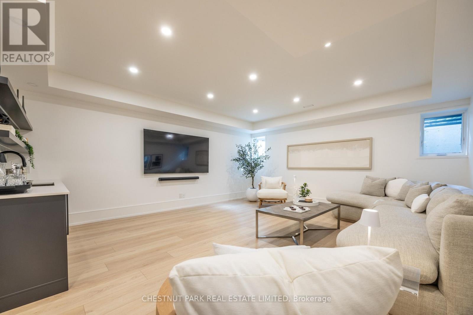 229 Sheldrake Boulevard, Toronto, Ontario  M4P 2B1 - Photo 38 - C12464107