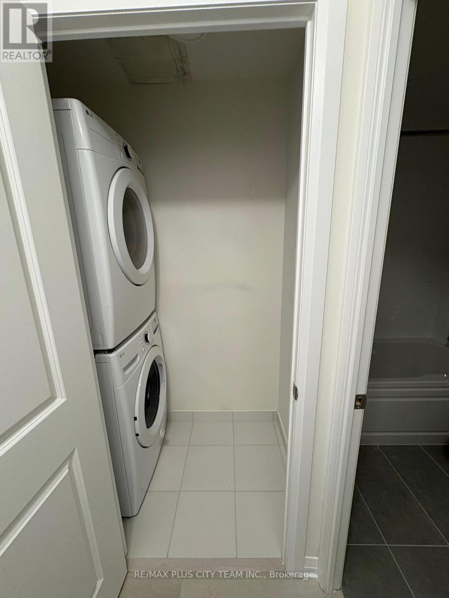 827 - 3260 Sheppard Avenue E, Toronto, Ontario  M1T 3K3 - Photo 12 - E12464140