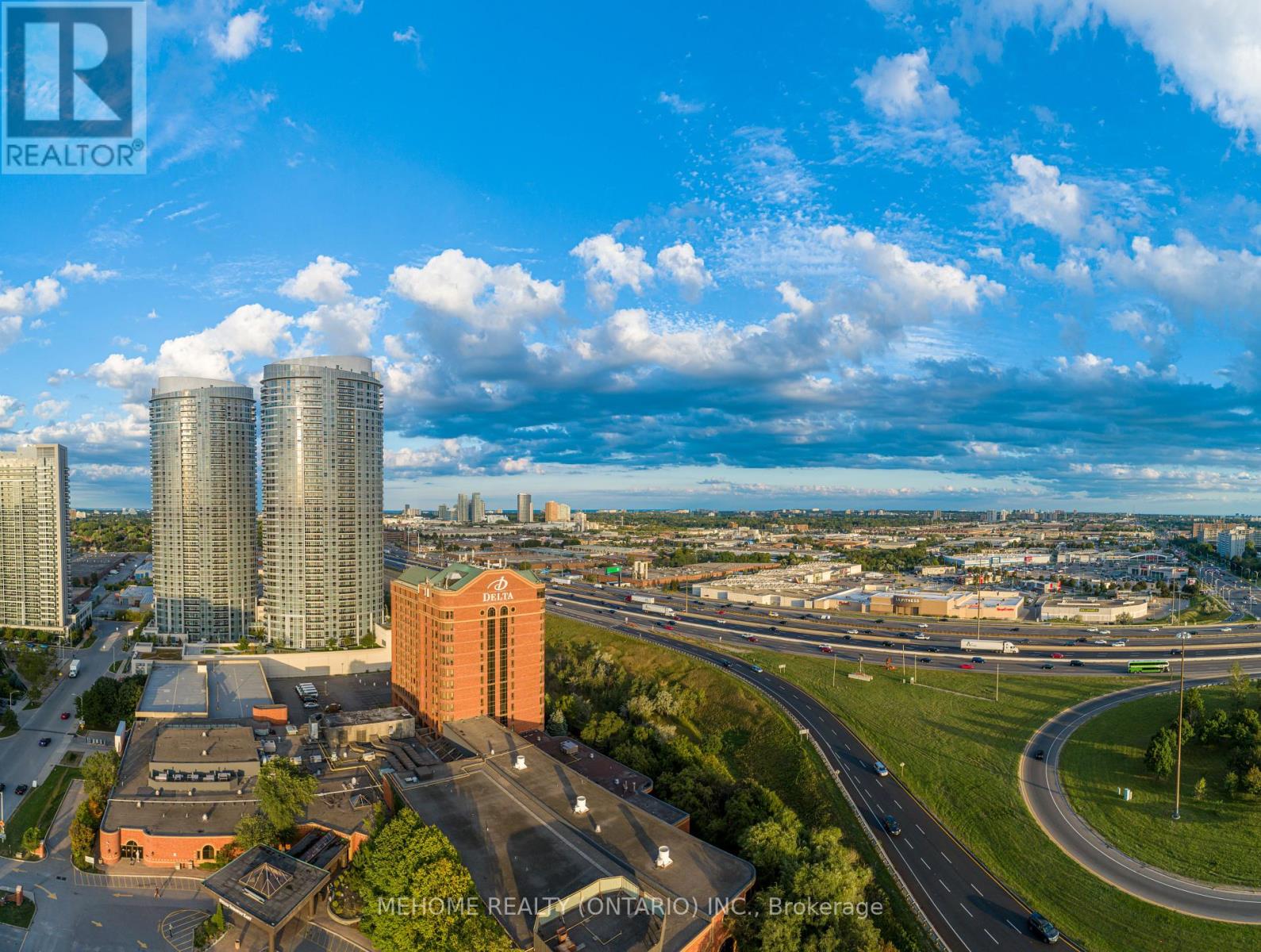 718 - 2033 Kennedy Road, Toronto (Agincourt South-Malvern West), Ontario  M1T 0V9 - Photo 3 - E12450329