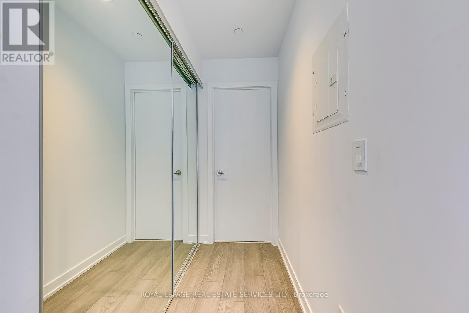 1805 - 1926 Lake Shore Boulevard W, Toronto, Ontario  M6S 1A1 - Photo 12 - W12460191