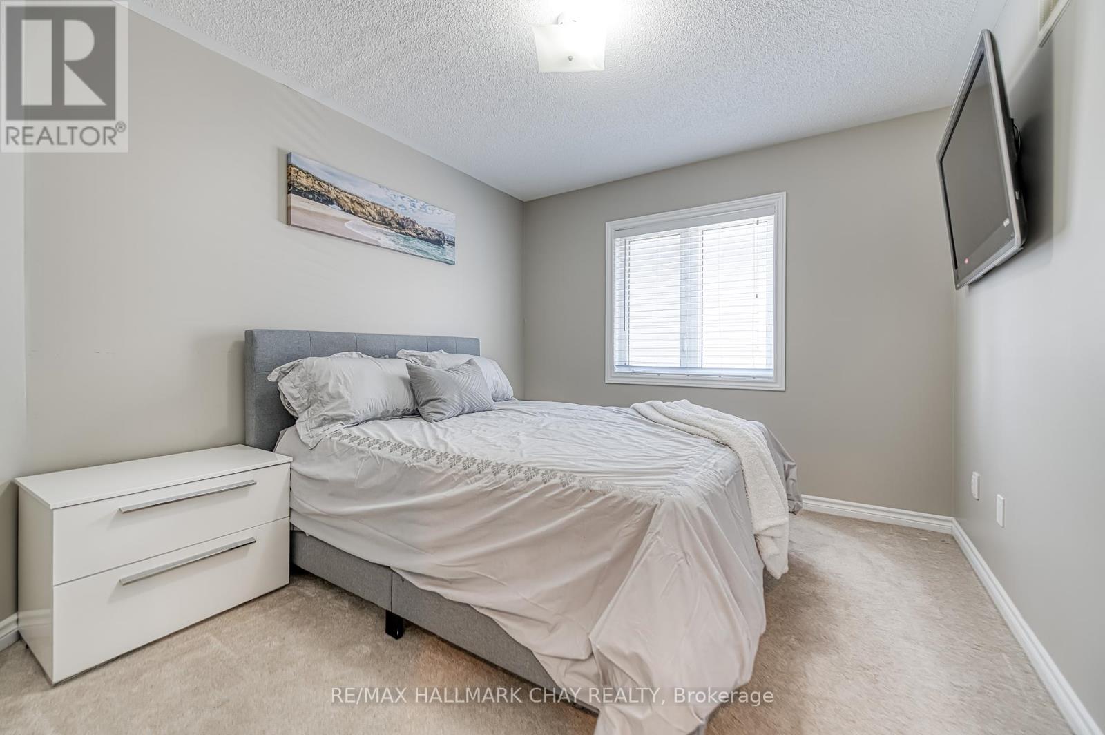 149 Gold Park Gate, Essa (Angus), Ontario  L0M 1B4 - Photo 26 - N12464072